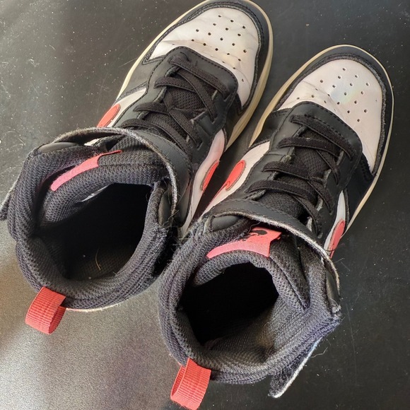 Nike Girls Court Borough Size 2Y Shoes Black White Pink Sneakers CD7783-005 - Picture 8 of 10